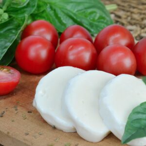 mozzarella, tomato, basil, cheese, fresh mozzarella, salad, caprese, green, red, food, healthy, vegetables, italian, organic, kitchen, fresh, eat, mozzarella, mozzarella, mozzarella, mozzarella, mozzarella